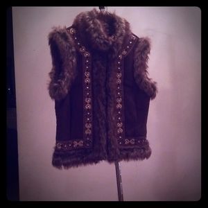 Fur vest